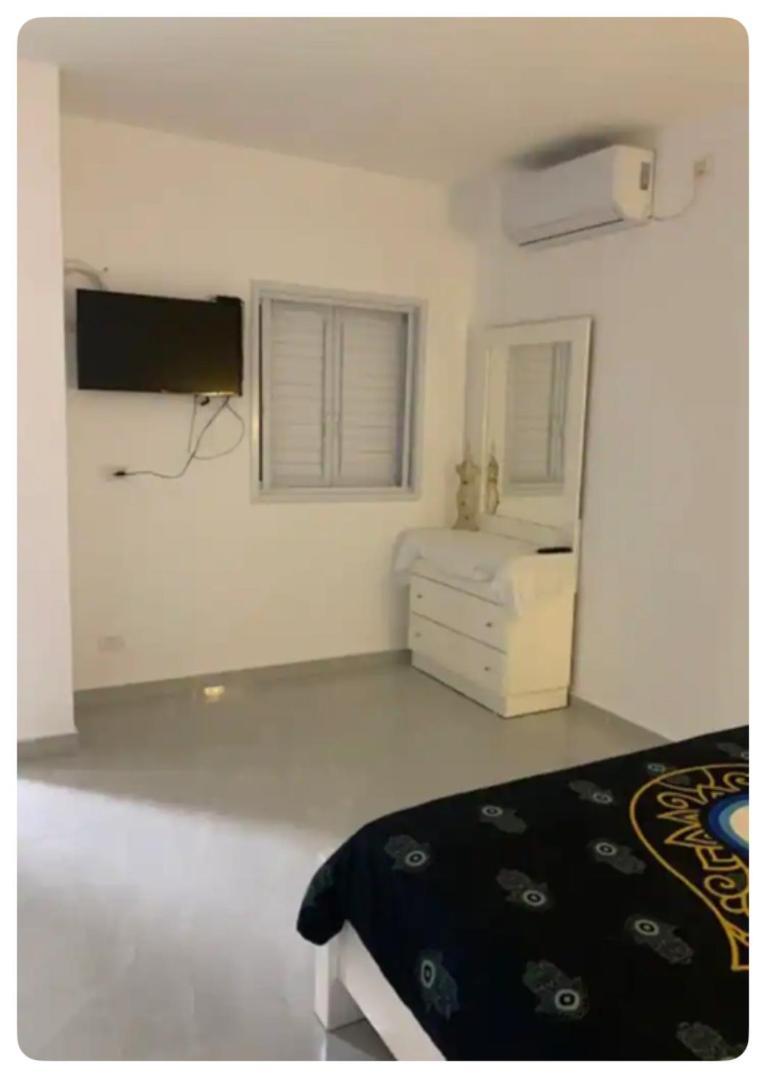 Romy Boutique Apartment Netanya Luaran gambar